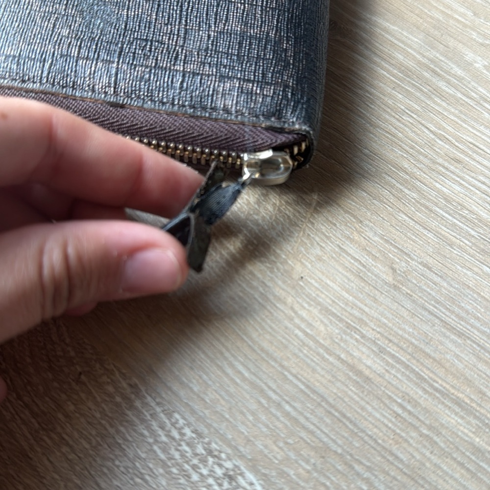Gucci Brown Leather Wallet - Picture 4 of 11